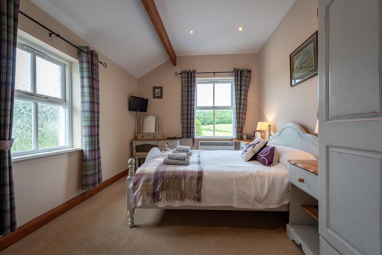 White Hart Inn Bouth Экстерьер фото